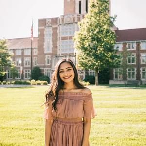 Meet your Posher, Henna